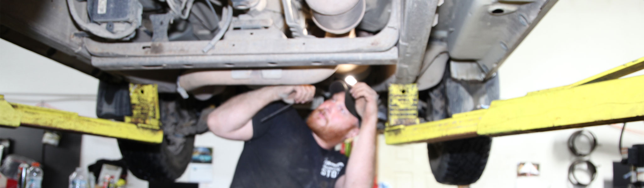 Servicebannerkylescustomsshop Services Hero